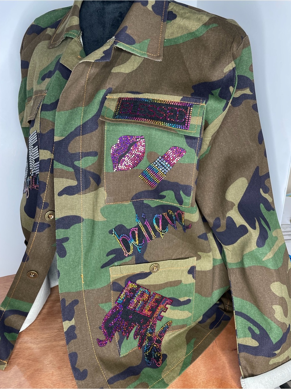 Custom Camo Embellished Butterfly Patch Jacket - Multicolor - Picture 4 of 5